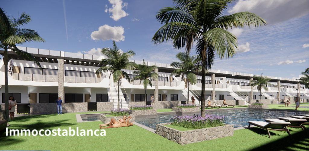 Apartment in Punta Prima, 84 m², 265,000 €, photo 1, listing 21232976