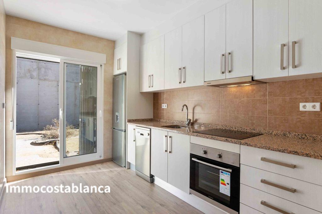 Terraced house in Alicante, 68 m², 247,000 €, photo 2, listing 15835456