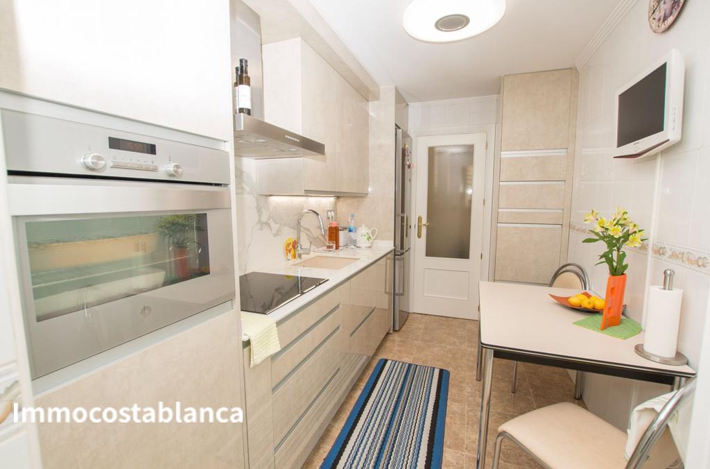 5 room apartment in Calpe, 220,000 €, photo 9, listing 9808176