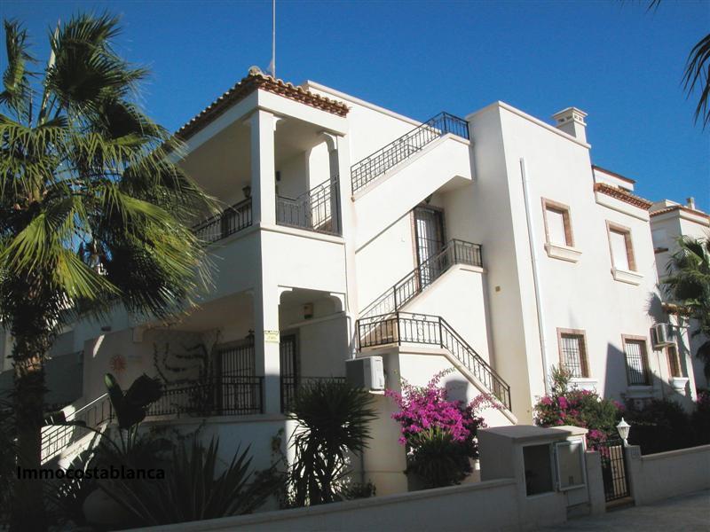 Apartment in Torrevieja, 178,000 €, photo 1, listing 23639688