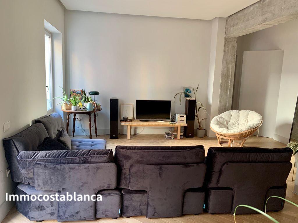Apartment in Alicante, 420,000 €, photo 2, listing 1584016