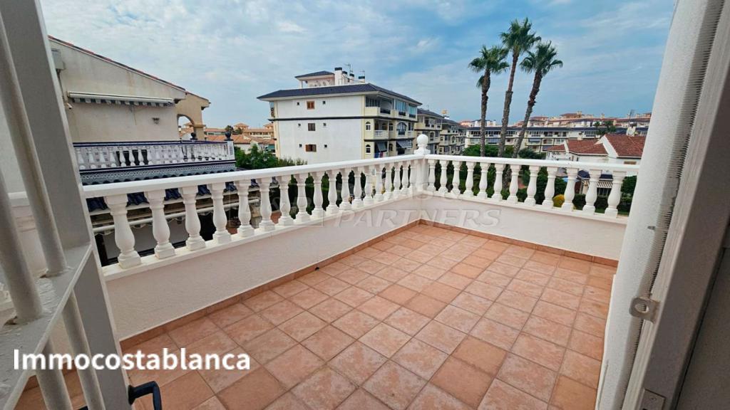 Townhome in Torrevieja, 84 m², 255,000 €, photo 9, listing 20321936