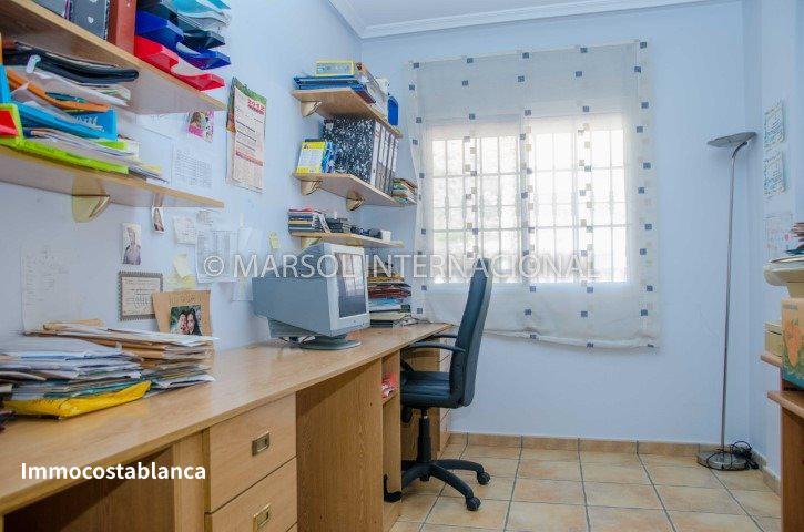Detached house in Alicante, 270 m², 188,000 €, photo 7, listing 34051928
