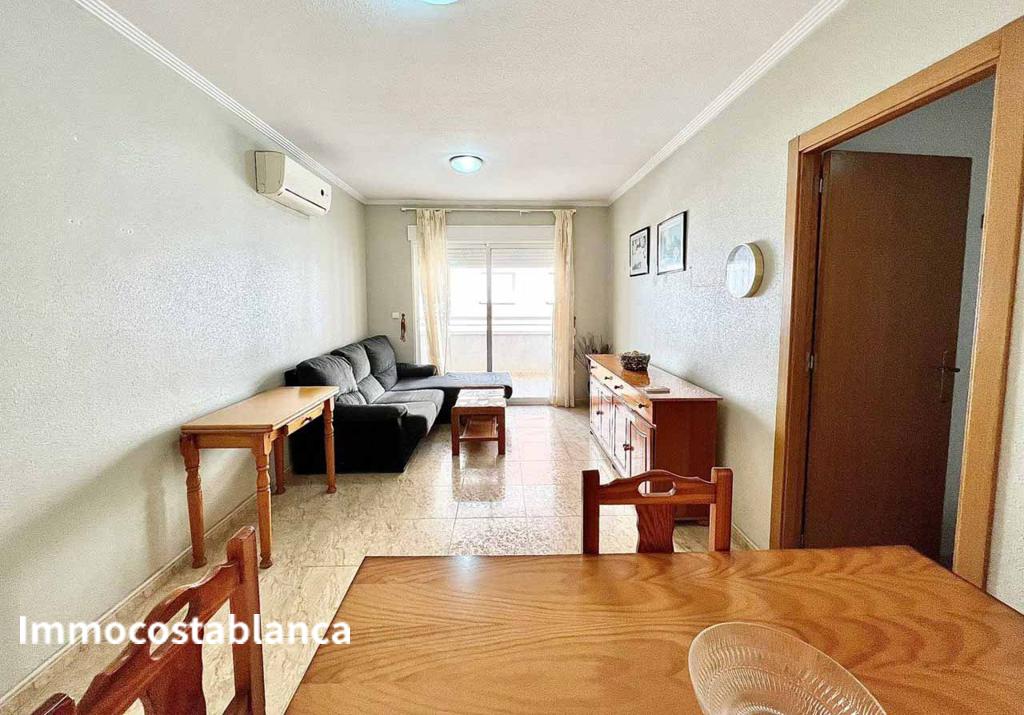 Apartment in Torrevieja, 68 m², 79,000 €, photo 6, listing 15252016