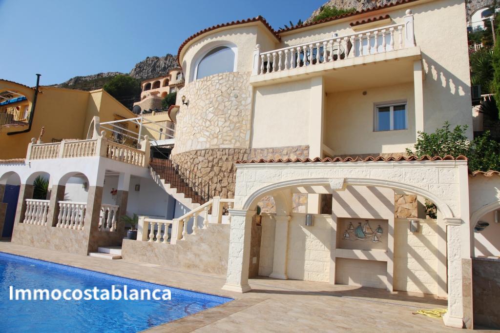 Detached house in Calpe, 311 m², 595,000 €, photo 7, listing 30946496