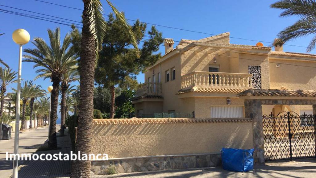 Villa in Cabo Roig, 245 m², 800,000 €, photo 3, listing 35178576