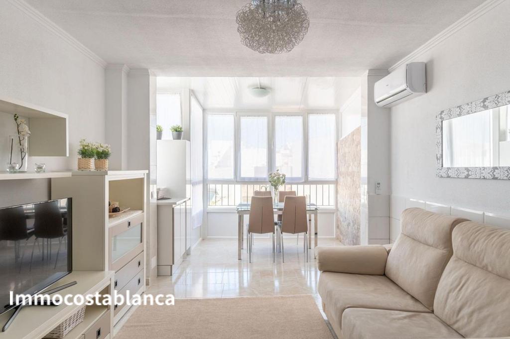 Apartment in Torrevieja, 66 m², 136,000 €, photo 1, listing 38521216