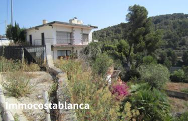 Detached house in Calpe, 180 m²