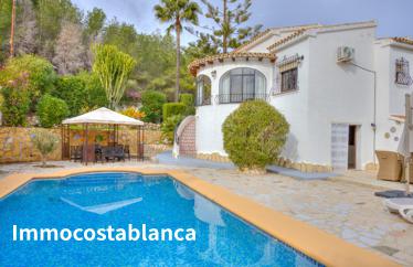Detached house in Moraira, 160 m²