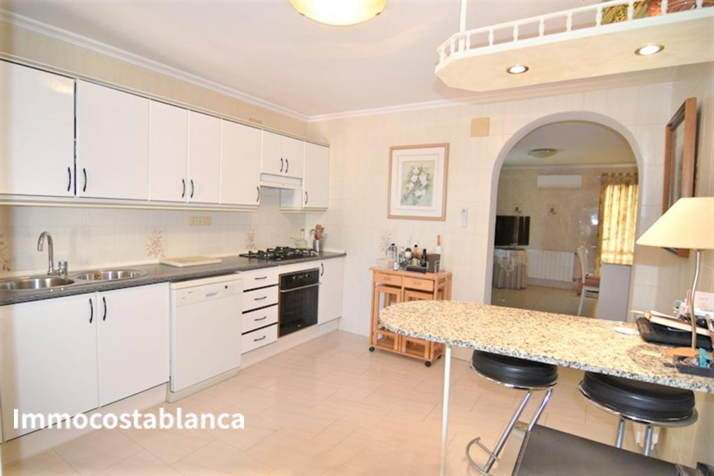 Villa in Benidorm, 682,000 €, photo 9, listing 206248