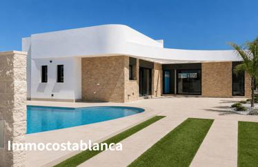 Villa in Los Montesinos, 109 m²