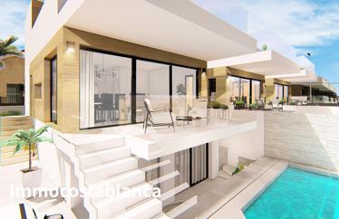Apartment in Torre La Mata, 204 m²