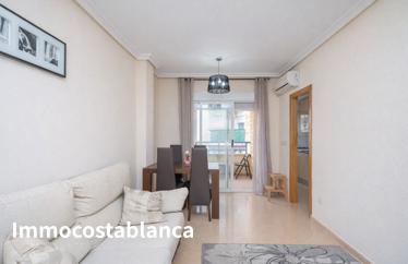 Apartment in Torrevieja, 74 m²
