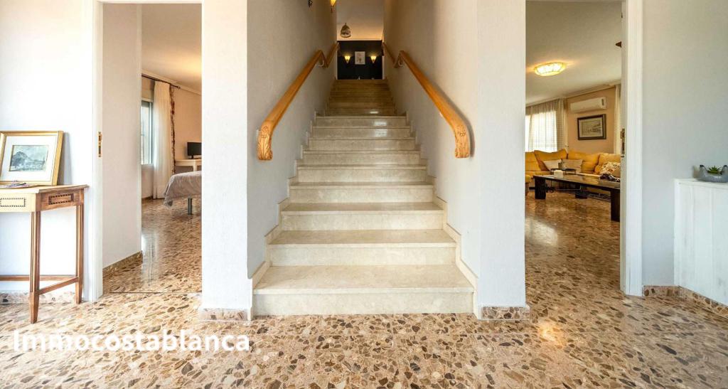 Villa in Alicante, 413 m², 449,000 €, photo 4, listing 13241136