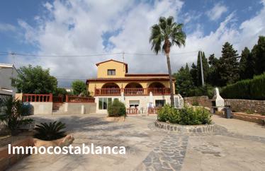 Detached house in Calpe, 300 m²