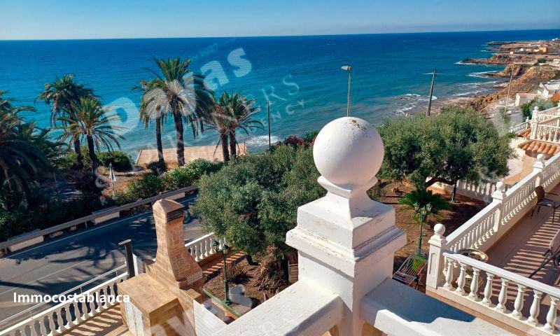 Detached house in Torrevieja, 320 m², 660,000 €, photo 10, listing 24060896