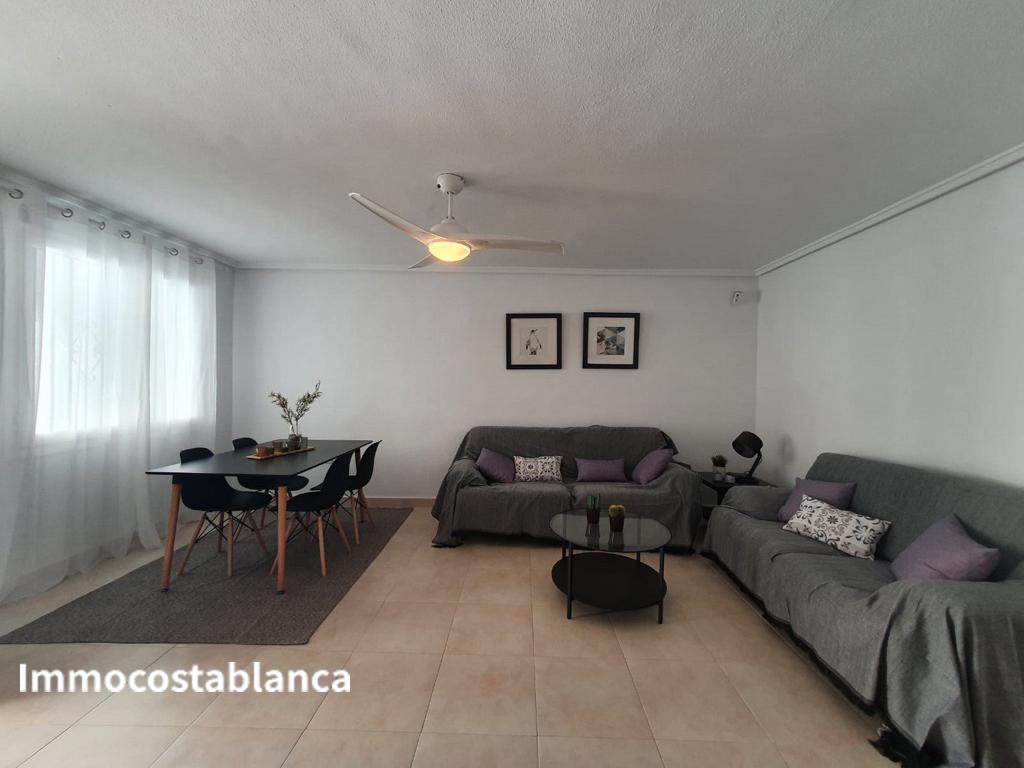 Terraced house in Torrevieja, 105,000 €, photo 9, listing 64704816
