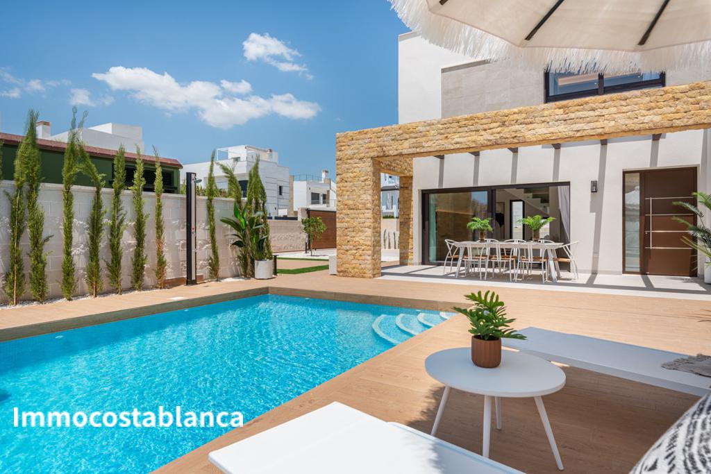 Villa in Ciudad Quesada, 225 m², 714,000 €, photo 1, listing 41260256