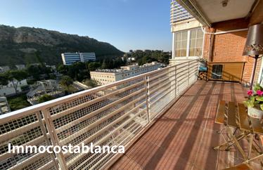 4 room penthouse in Alicante, 152 m²