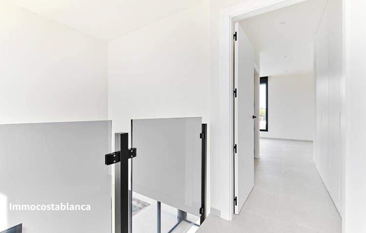Villa in Torrevieja, 425 m², 575,000 €, photo 8, listing 23321856