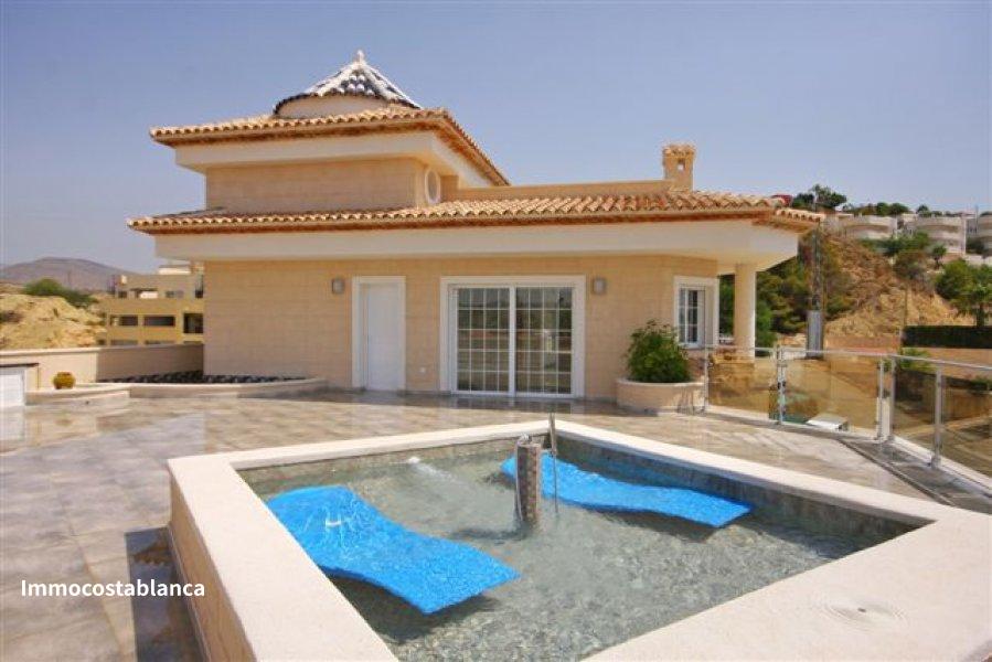 Detached house in Benidorm, 1000 m², 1,410,000 €, photo 1, listing 31431848