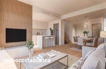 Terraced house in Alicante, 199 m²