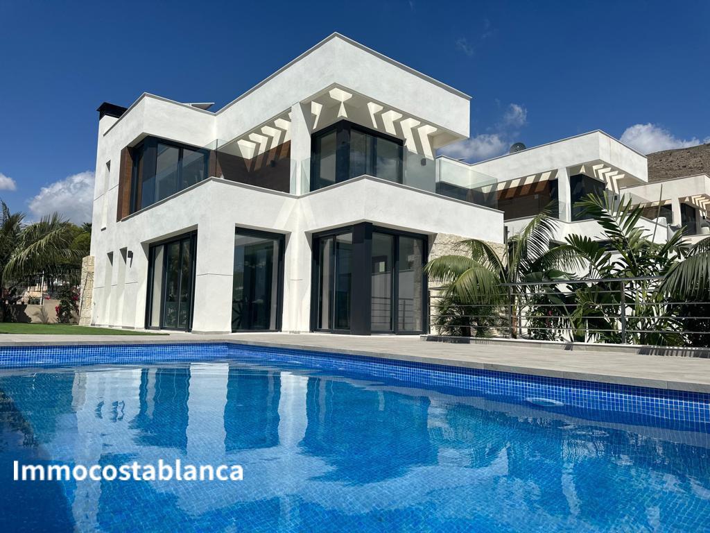 Villa in Benidorm, 244 m², 799,000 €, photo 1, listing 22722656