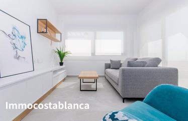 Apartment in San Miguel de Salinas, 92 m²
