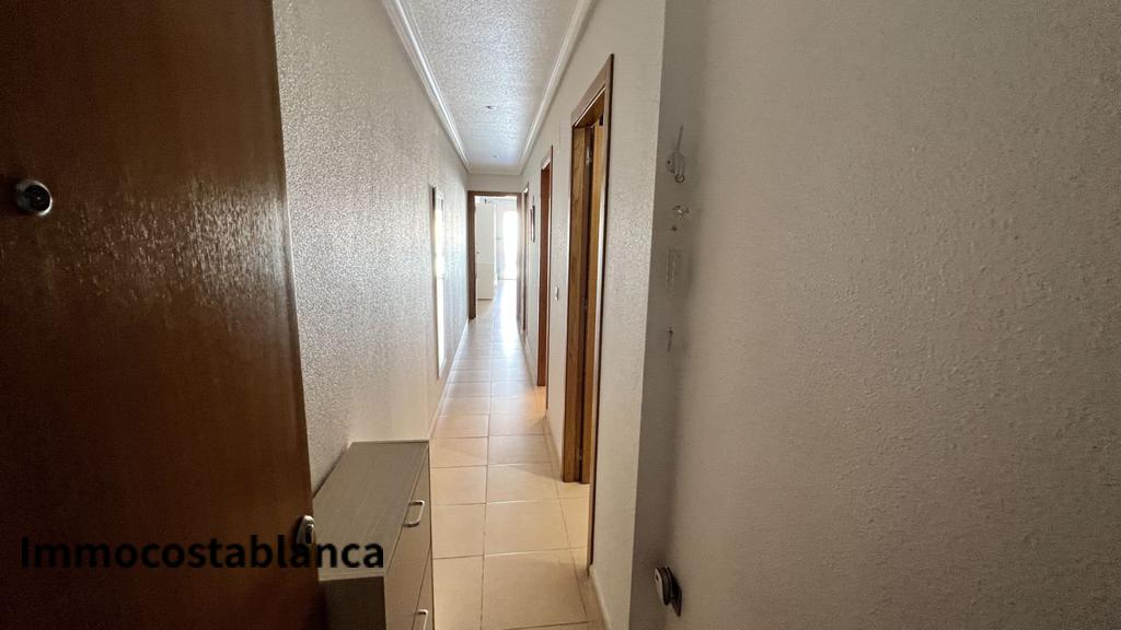 Apartment in Torrevieja, 92 m², 99,000 €, photo 1, listing 10268096