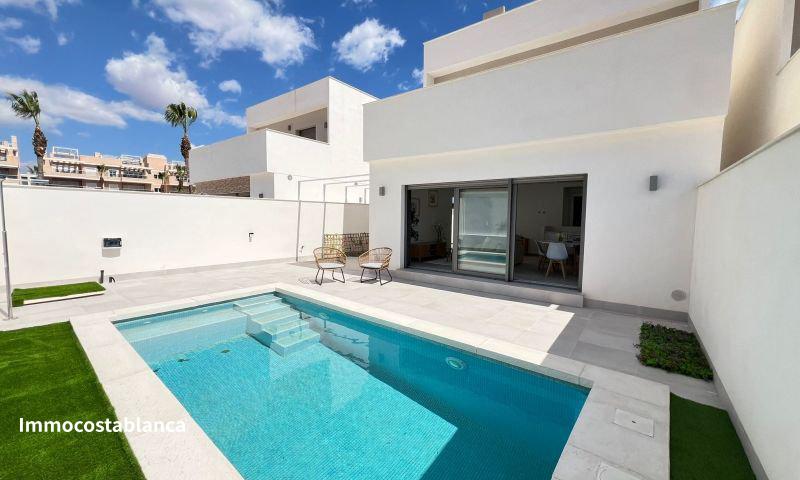 Villa in Orihuela Costa, 440,000 €, photo 1, listing 79817216