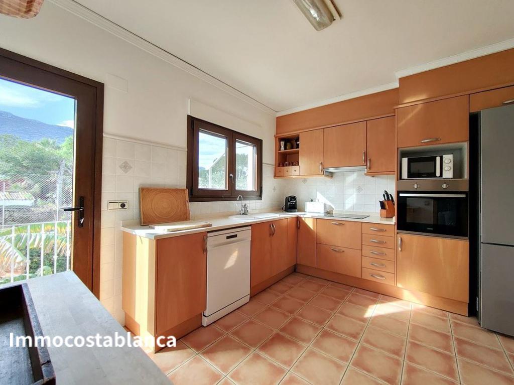 Detached house in Denia, 300 m², 890,000 €, photo 2, listing 59596256