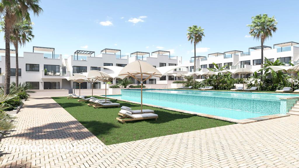Detached house in Torrevieja, 146 m², 330,000 €, photo 1, listing 72215536