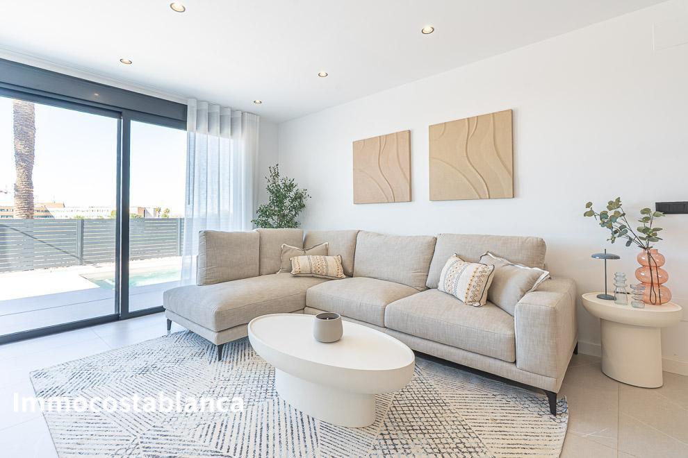 Villa in Torrevieja, 141 m², 585,000 €, photo 4, listing 54041936