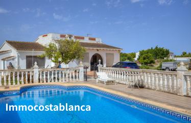 Detached house in Benissa, 175 m²