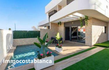 Terraced house in Los Montesinos, 114 m²