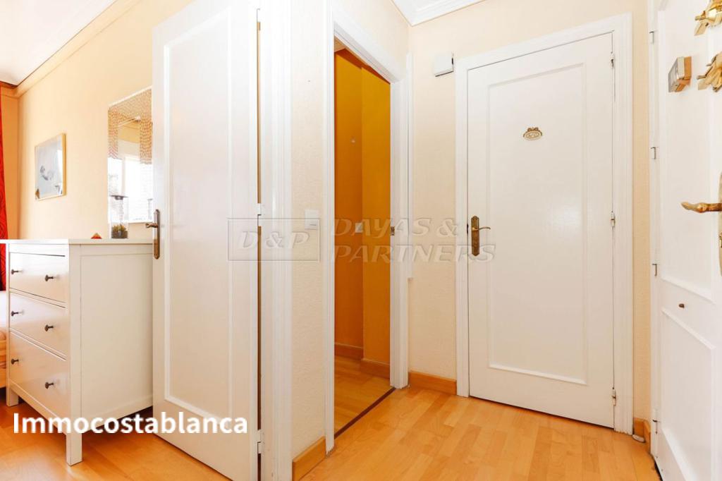 Apartment in Torrevieja, 75 m², 149,000 €, photo 9, listing 63549856