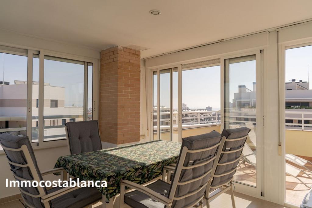 Penthouse in Alicante, 156 m², 449,000 €, photo 1, listing 15688016