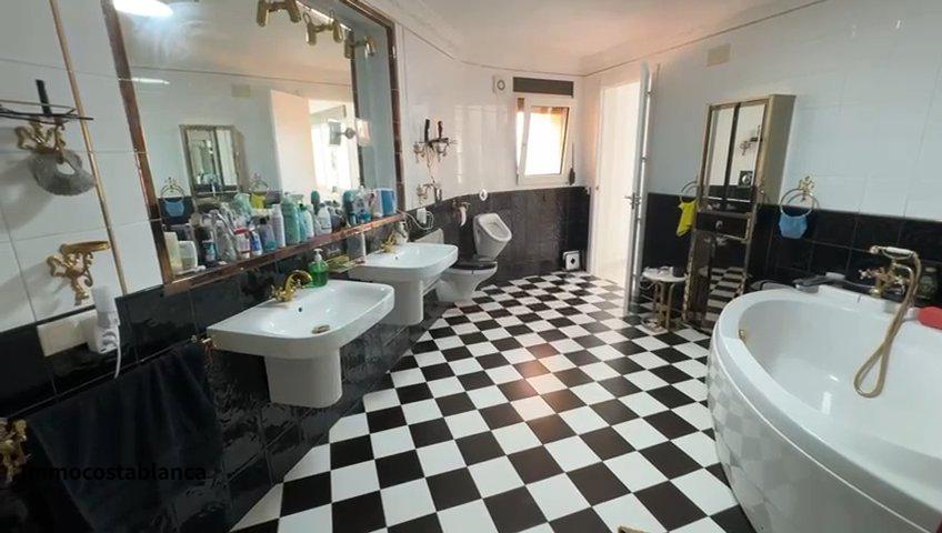 Detached house in Calpe, 718 m², 890,000 €, photo 4, listing 9869936