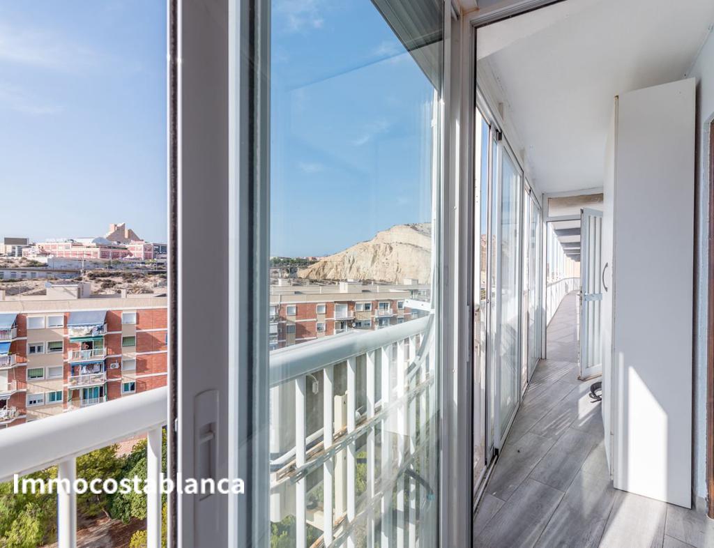 Apartment in Alicante, 69 m², 260,000 €, photo 1, listing 54409136