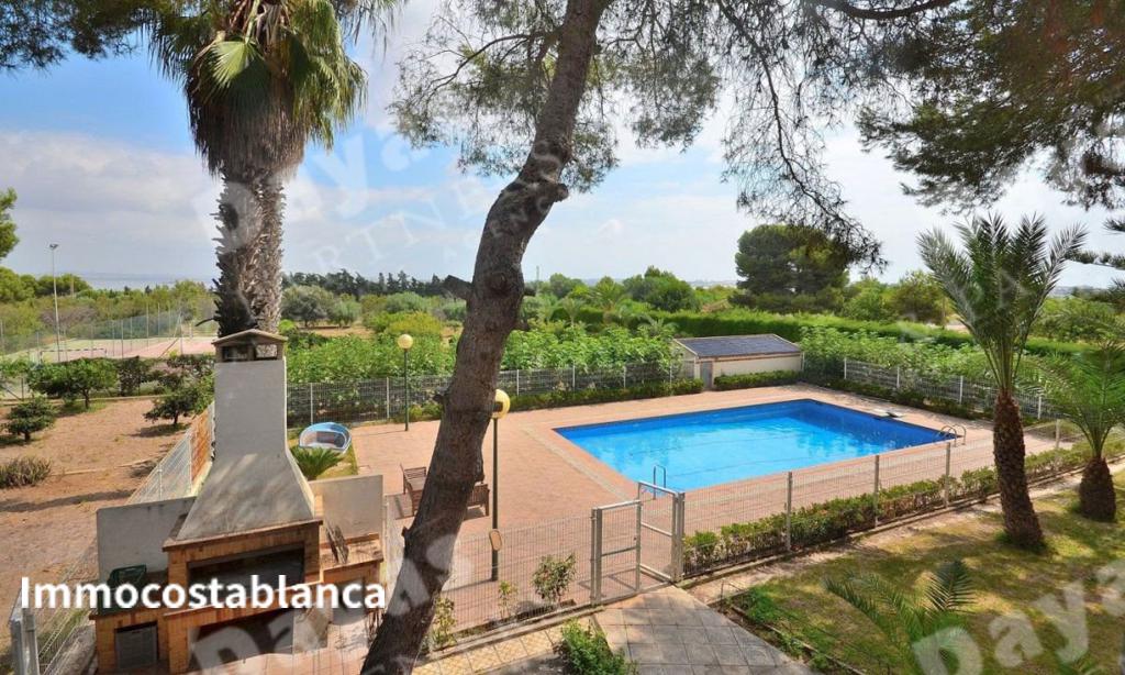 Villa in Torrevieja, 671 m², 690,000 €, photo 10, listing 9324896