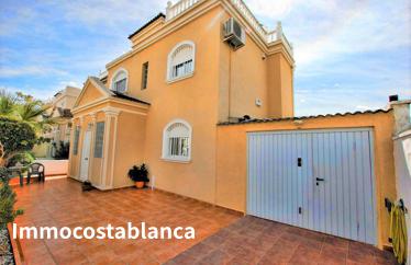 Villa in Torrevieja, 130 m²