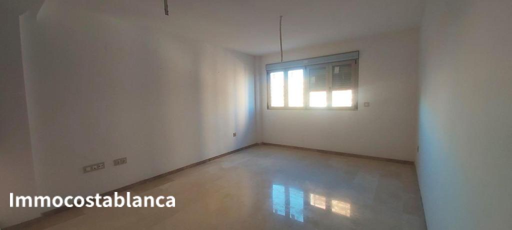 Apartment in Alicante, 84 m², 250,000 €, photo 1, listing 40497216