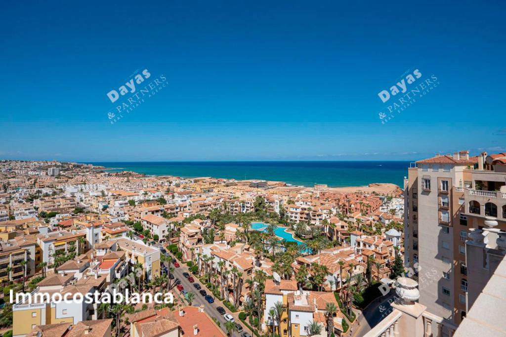 Apartment in Torrevieja, 132 m², 349,000 €, photo 2, listing 32802576