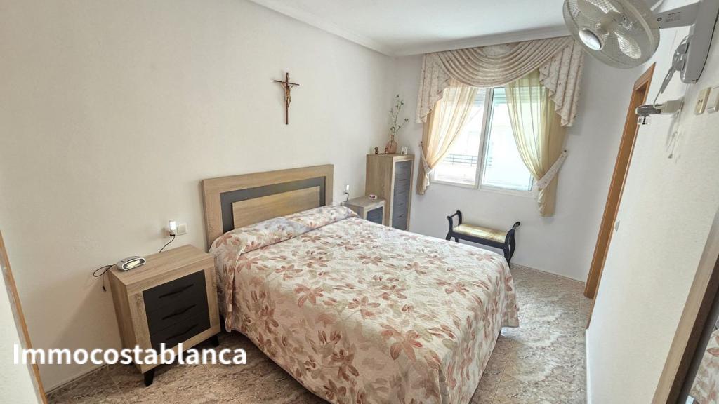Apartment in Torrevieja, 112 m², 180,000 €, photo 9, listing 33050016