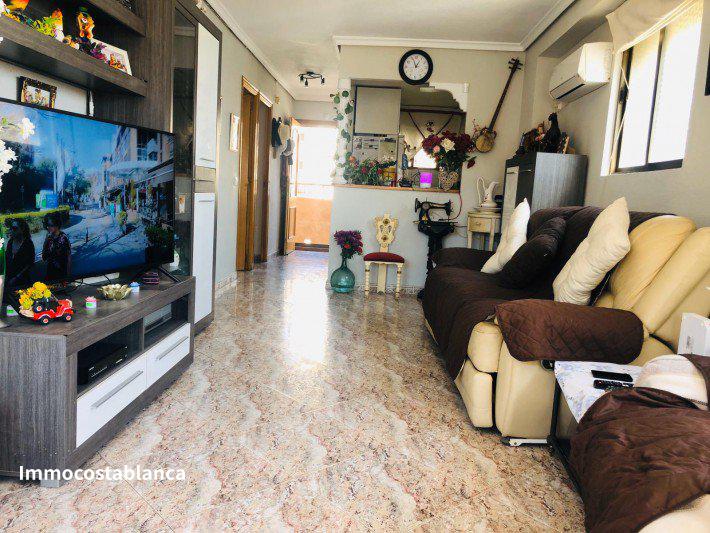 Apartment in Torrevieja, 106,000 €, photo 5, listing 15419128