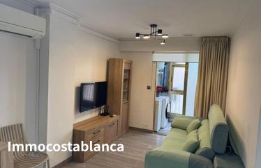 Apartment in Santa Pola, 69 m²