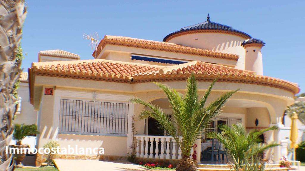 5 room villa in Dehesa de Campoamor, 181 m², 830,000 €, photo 2, listing 50919688