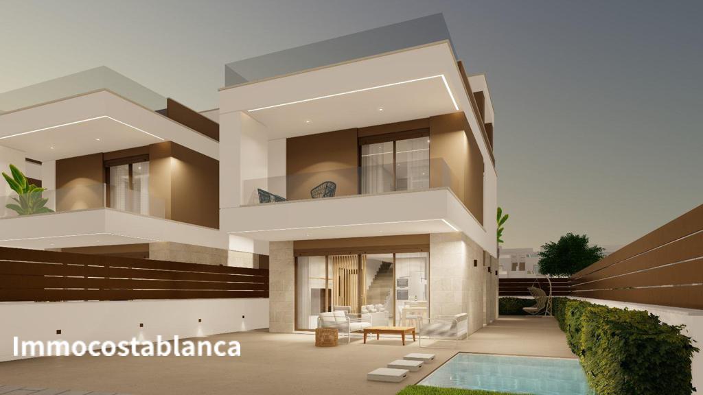 Villa in Pilar de la Horadada, 124 m², 550,000 €, photo 1, listing 34410016