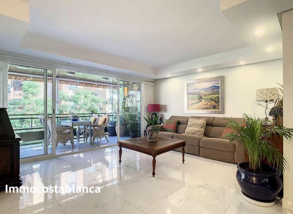 Apartment in Alicante, 148 m², 269,000 €, photo 6, listing 34902496