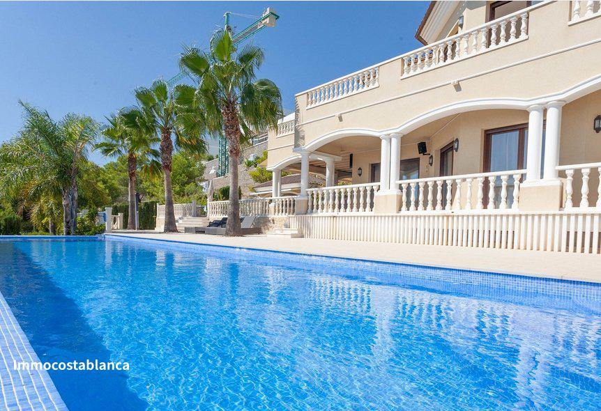 Villa in Calpe, 670 m², 2,780,000 €, photo 1, listing 35814328